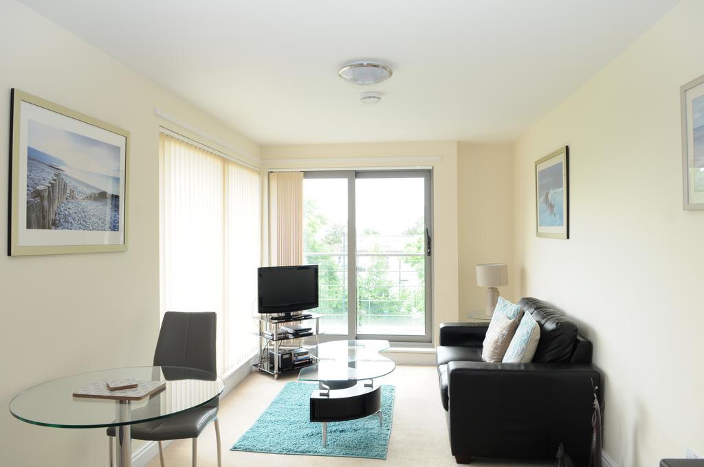 Your Stay Bristol Cotham Lawn Esterno foto