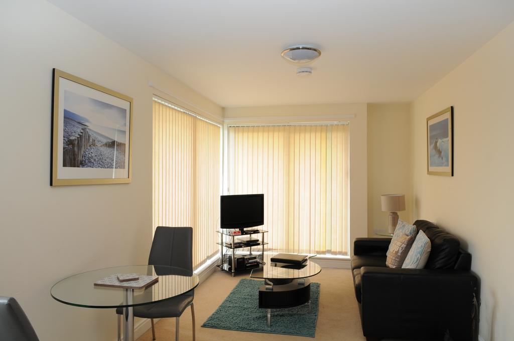 Your Stay Bristol Cotham Lawn Esterno foto
