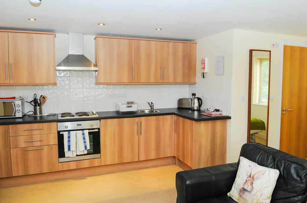 Your Stay Bristol Cotham Lawn Esterno foto