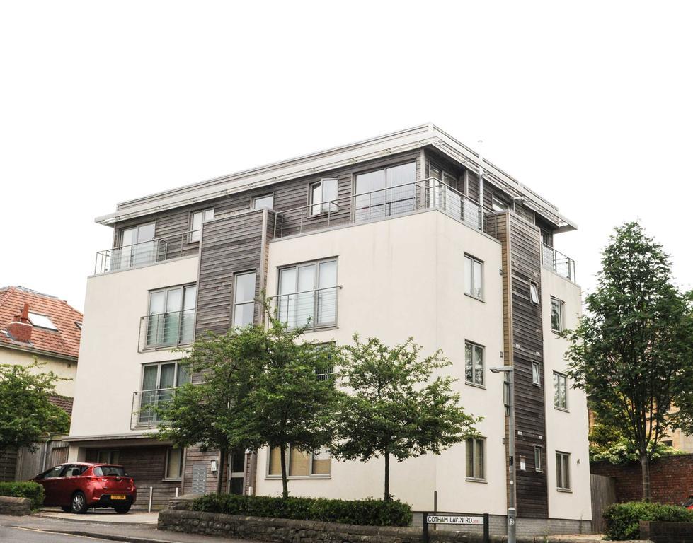 Your Stay Bristol Cotham Lawn Esterno foto