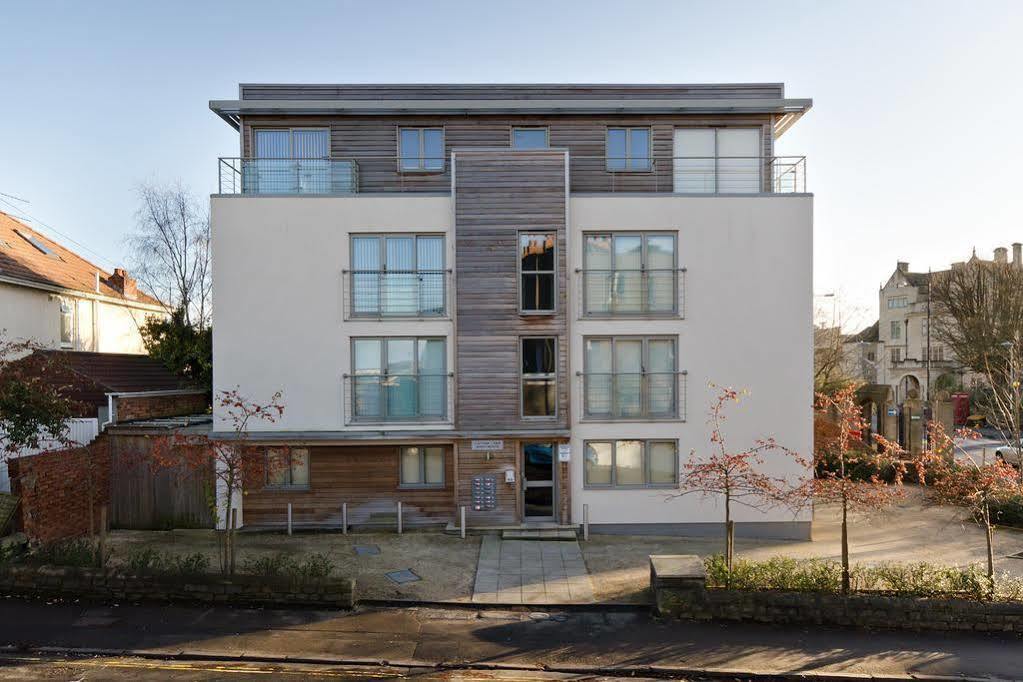 Your Stay Bristol Cotham Lawn Esterno foto